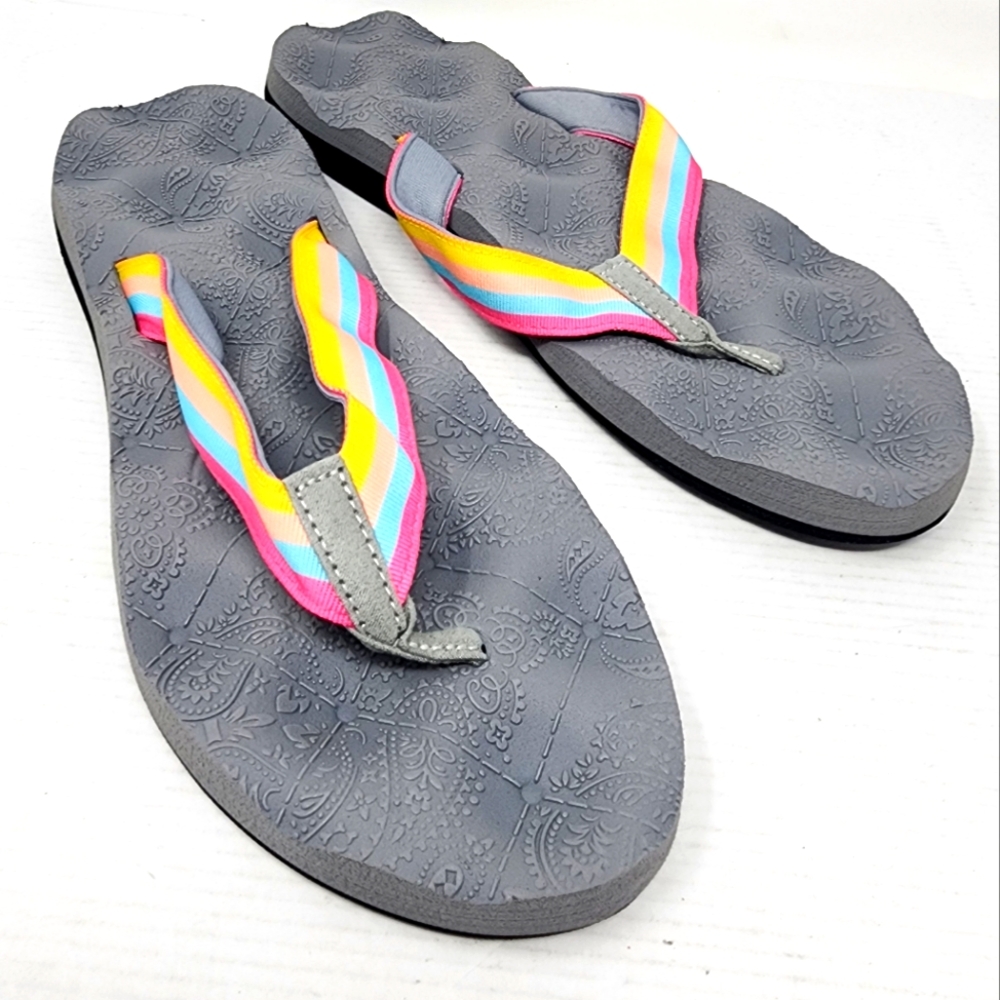 New Gray Womens Flip Flops Colorful Rainbow Multi Striped Strap Sandal Size‎ 10